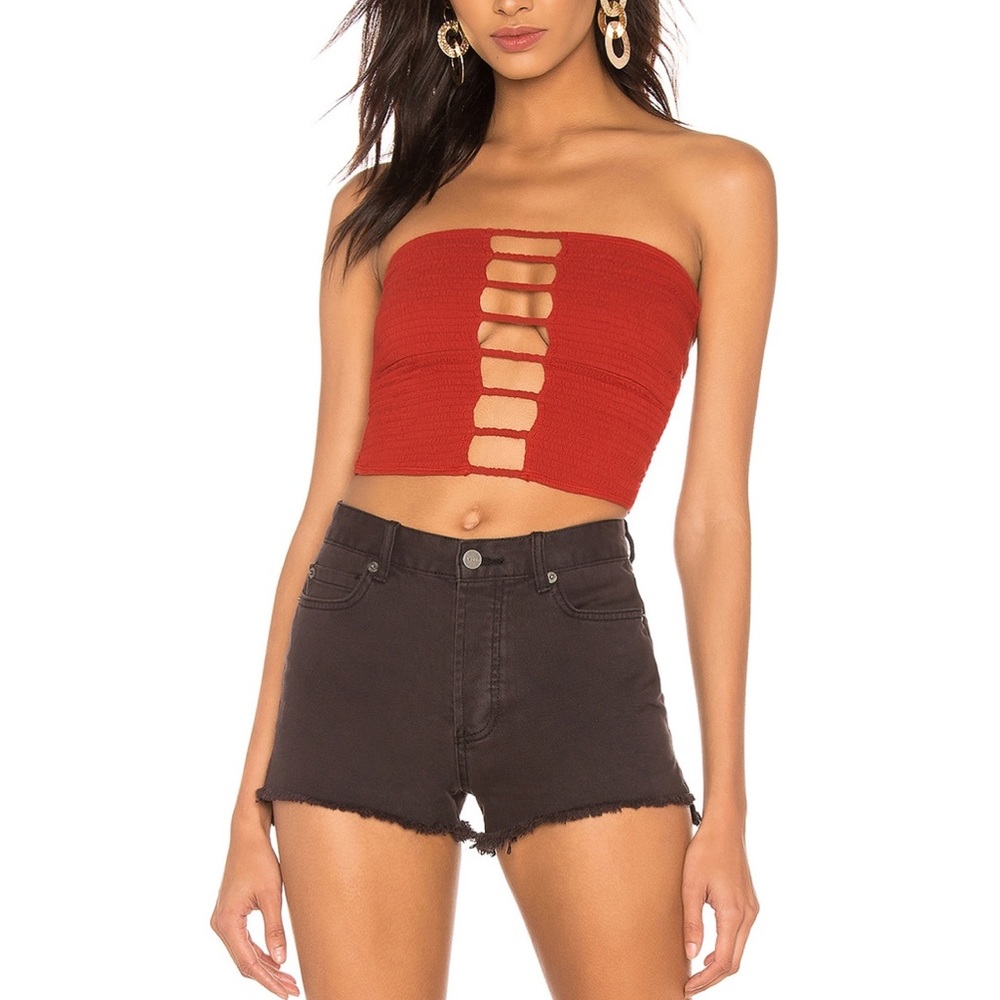 Shell Crop Top NWOT
